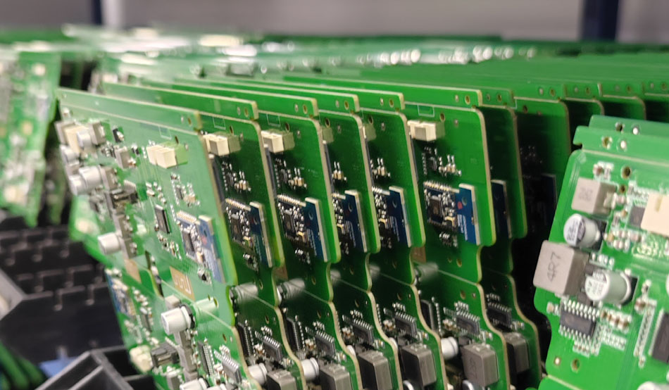 Контрамерки за прекъсване на веригата за доставки при обработката на PCBA