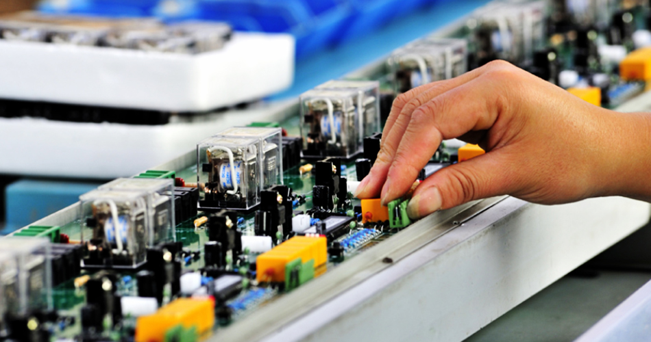 Как управлението на проекти на фабрики за PCBA осигурява постигането на производствените цели?