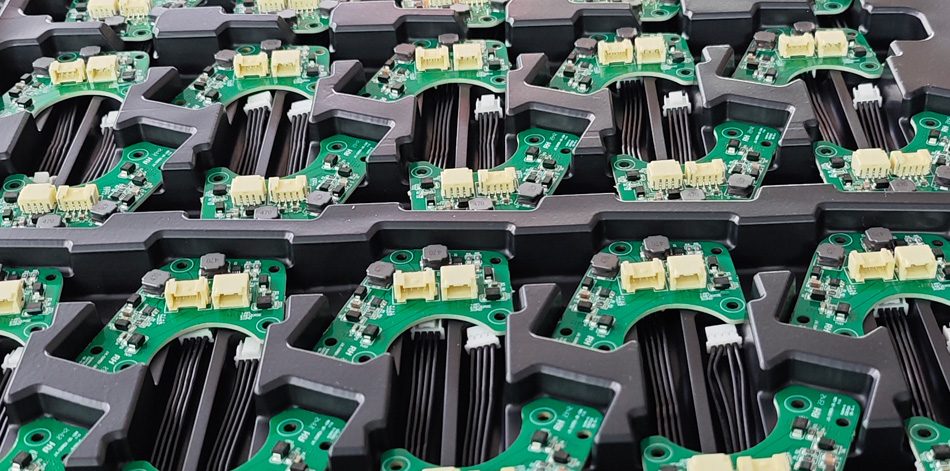 Защо тясната връзка по веригата на доставки е толкова важна за фабричната доставка на PCBA?