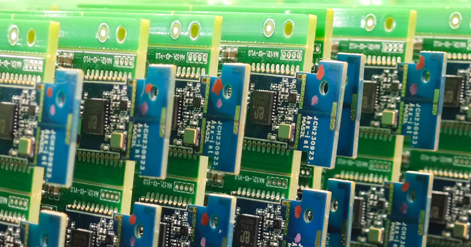 Как да намалим процента на дефекти на PCBA продукти чрез управление на качеството?