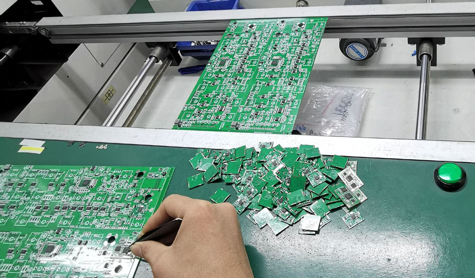 Как да постигнем бърза доставка чрез ефективно управление на производството във фабрики за PCBA