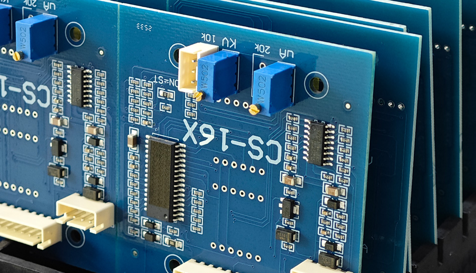 Как отзивите на клиентите влияят върху решенията за партньорство на фабриката на PCBA?