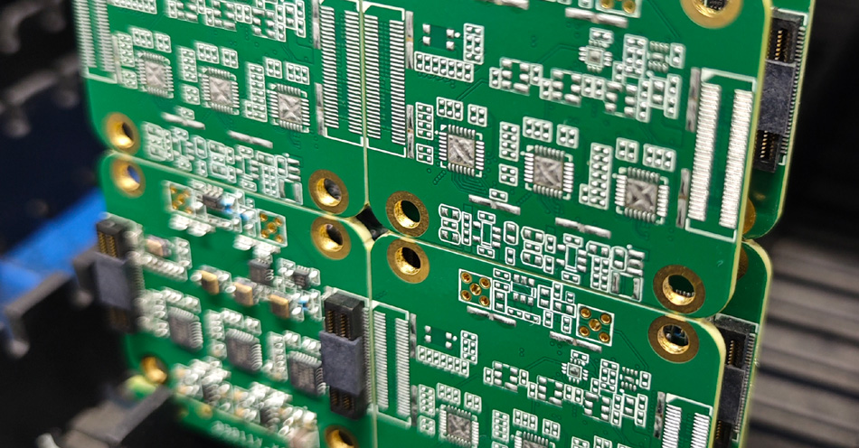 Как управлението на доставките във фабрика за PCBA влияе върху общите разходи?